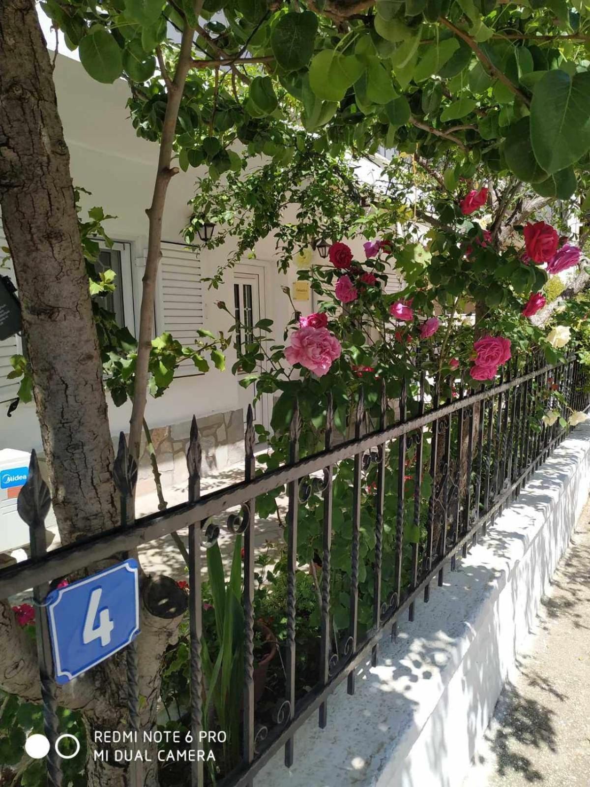Chrysanty'S Tea House Apartman Kalambáka Kültér fotó